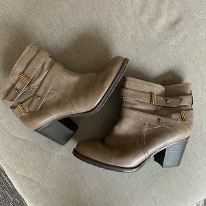 Gray booties